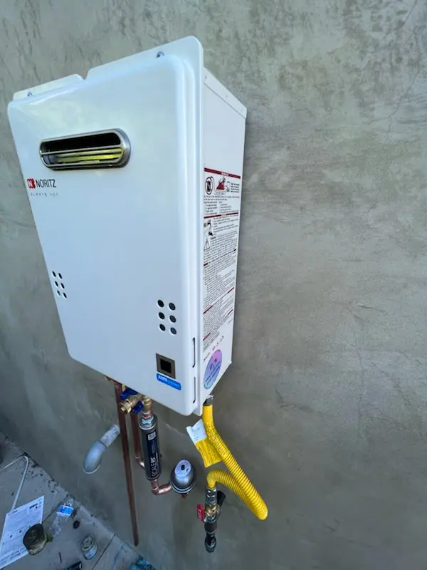Tankless water heater installation for Port Saint Lucie homes